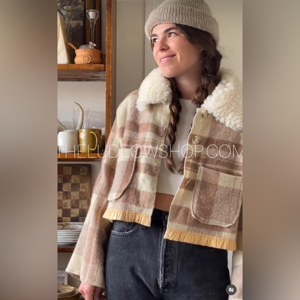 The Ludlow Shop Blanket Coat. Available for less on IG at angelsdrawers! - Picture 2 of 8